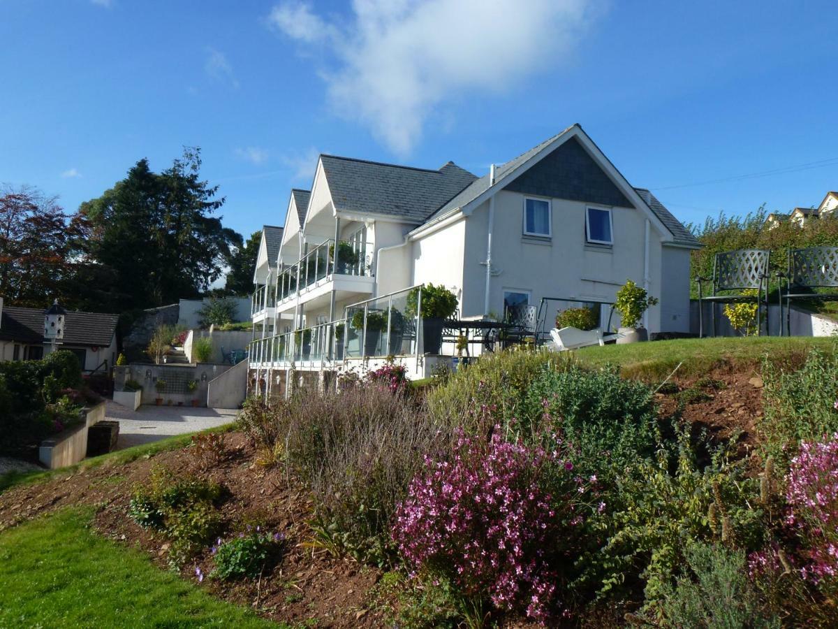 Stoke Gabriel Lodgings Bed & Breakfast Totnes Bagian luar foto
